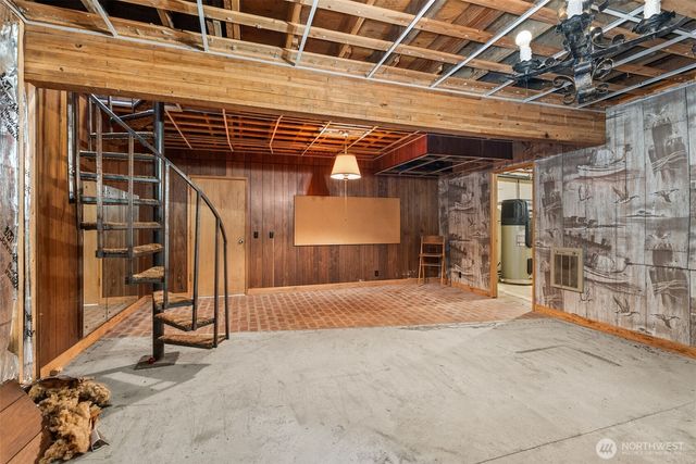 465 Upper Grand Avenue, Hoquiam, WA 98550