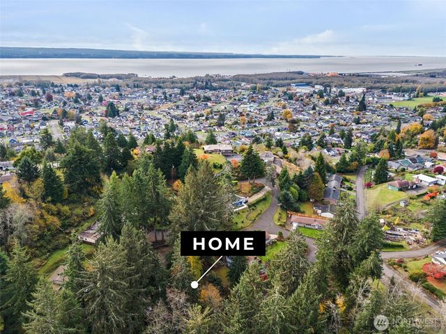 465 Upper Grand Avenue, Hoquiam, WA 98550