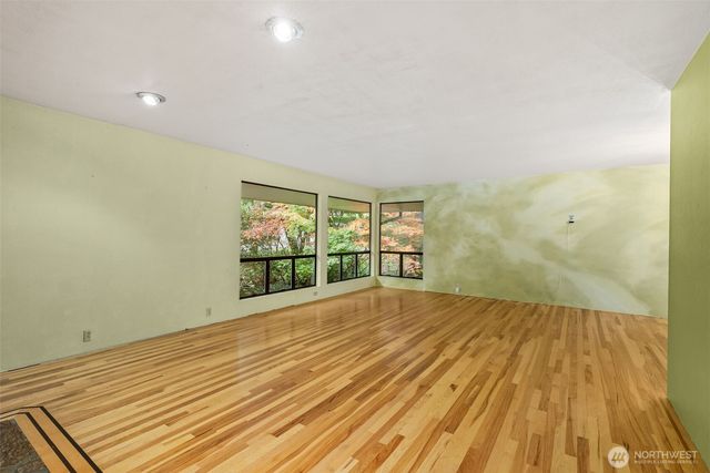 465 Upper Grand Avenue, Hoquiam, WA 98550