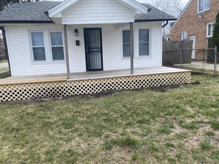 9810 E Outer Drive, Detroit, MI 48213