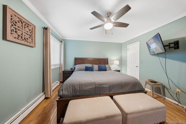 4 Eaton Court, Middletown, NY 10940