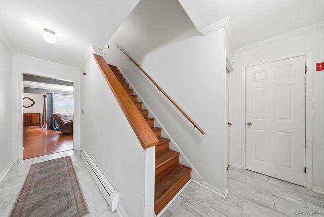 4 Eaton Court, Middletown, NY 10940