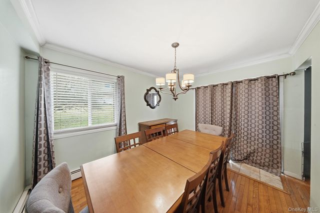 4 Eaton Court, Middletown, NY 10940