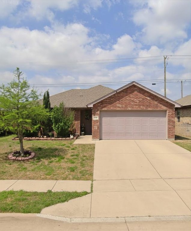 8408 Cherry Bark Lane, Fort Worth, TX 76140