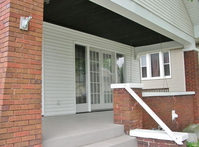 2731 Hillcrest Terrace, Evansville, IN 47712