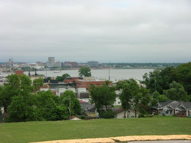 2731 Hillcrest Terrace, Evansville, IN 47712