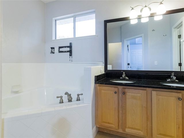 14001 NW 9TH ROAD, Newberry, FL 32669