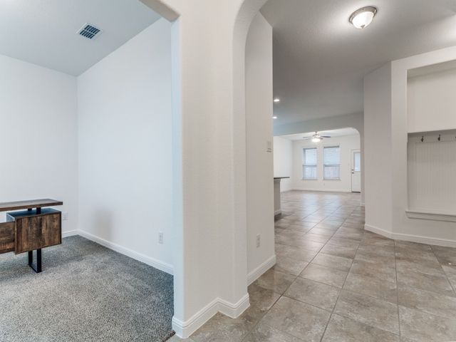 9125 Edenberry Lane, Fort Worth, TX 76179