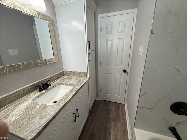 5628 Aurora DR, Virginia Beach, VA 23455