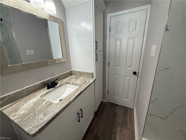 5628 Aurora DR, Virginia Beach, VA 23455