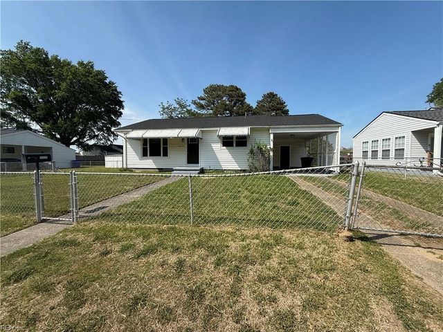 5628 Aurora DR, Virginia Beach, VA 23455