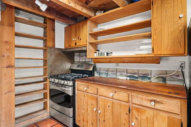 634 Canyon, Santa Fe, NM 87501