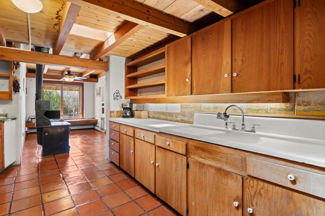 634 Canyon, Santa Fe, NM 87501