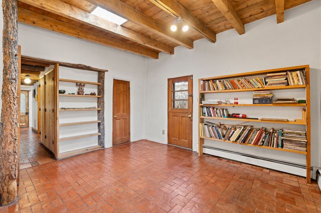 634 Canyon, Santa Fe, NM 87501