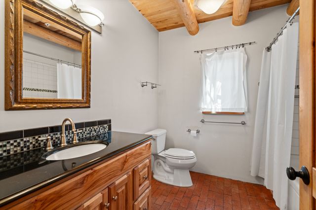 634 Canyon, Santa Fe, NM 87501