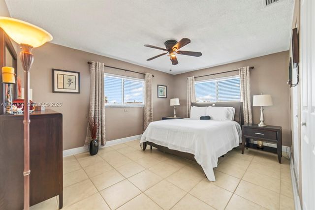1818 Rodman St 4A, Hollywood, FL 33020
