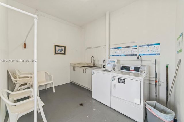 1818 Rodman St 4A, Hollywood, FL 33020