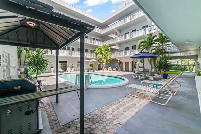 1818 Rodman St 4A, Hollywood, FL 33020