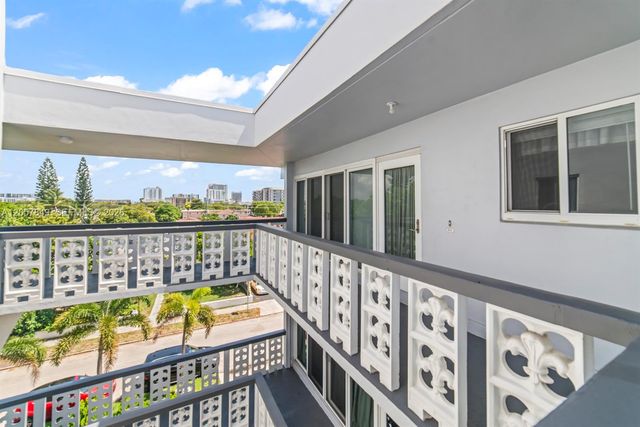 1818 Rodman St 4A, Hollywood, FL 33020