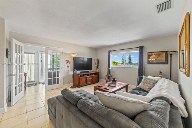 1818 Rodman St 4A, Hollywood, FL 33020