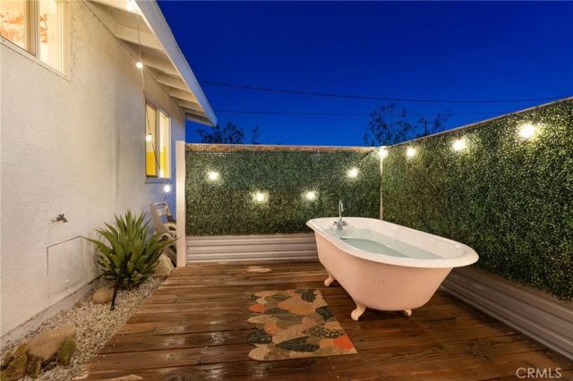 61773 Crest Circle, Joshua Tree, CA 92252