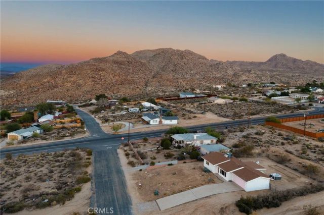 61773 Crest Circle, Joshua Tree, CA 92252
