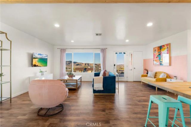 61773 Crest Circle, Joshua Tree, CA 92252