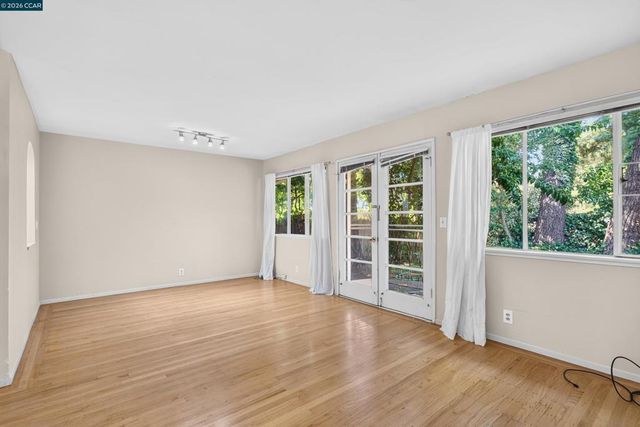 4175 Coulombe Dr, Palo Alto, CA 94306