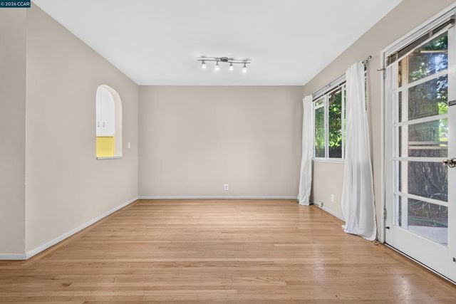 4175 Coulombe Dr, Palo Alto, CA 94306
