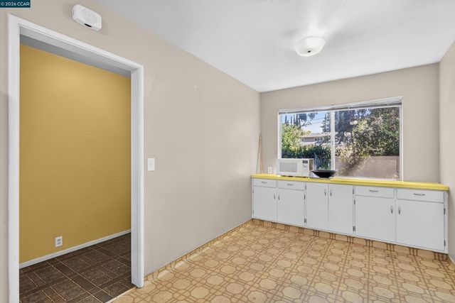 4175 Coulombe Dr, Palo Alto, CA 94306