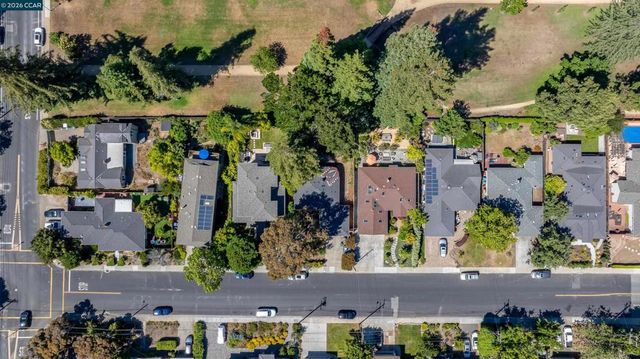 4175 Coulombe Dr, Palo Alto, CA 94306