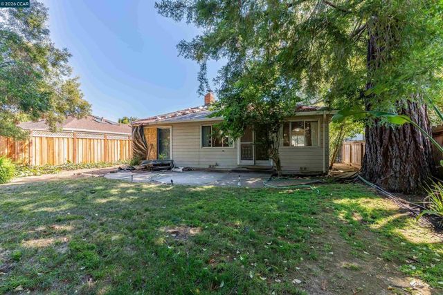 4175 Coulombe Dr, Palo Alto, CA 94306