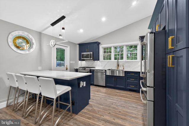 11225 ARBUTUS AVE, Bradshaw, MD 21087