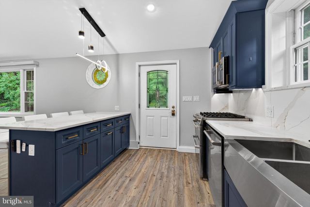 11225 ARBUTUS AVE, Bradshaw, MD 21087