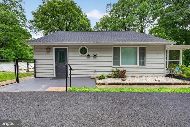 11225 ARBUTUS AVE, Bradshaw, MD 21087