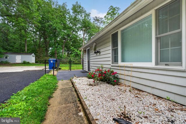 11225 ARBUTUS AVE, Bradshaw, MD 21087