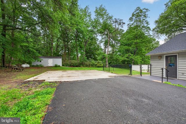11225 ARBUTUS AVE, Bradshaw, MD 21087