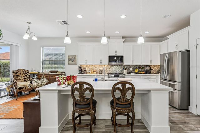 219 LUGANO WAY, Debary, FL 32713