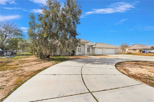 15876 Dale Evans, Apple Valley, CA 92307