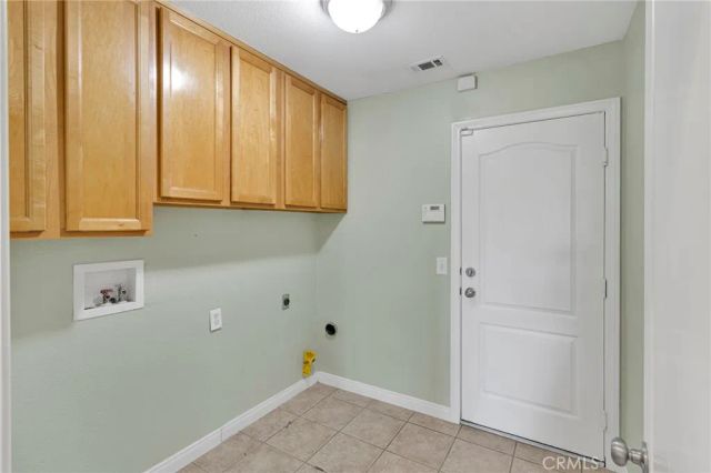 15876 Dale Evans, Apple Valley, CA 92307