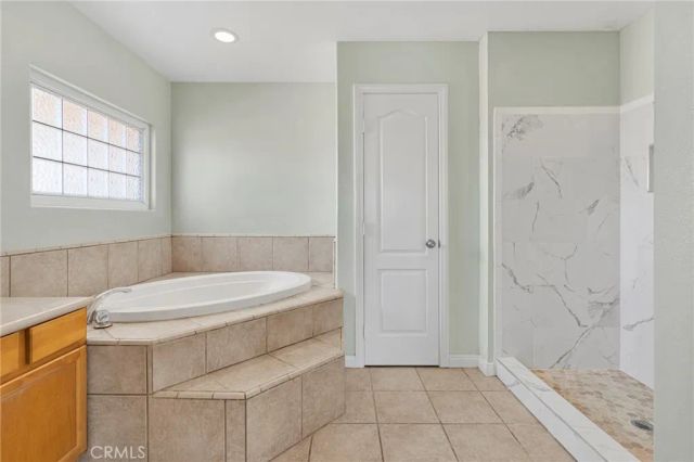 15876 Dale Evans, Apple Valley, CA 92307