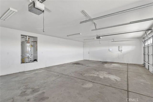 15876 Dale Evans, Apple Valley, CA 92307