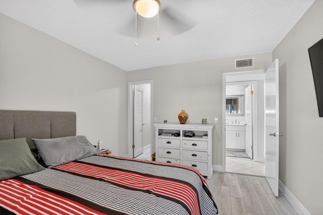 805 Flanders Q 805, Delray Beach, FL 33484