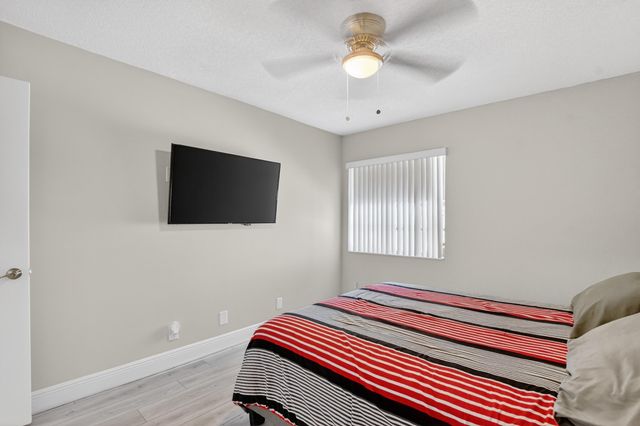 805 Flanders Q 805, Delray Beach, FL 33484