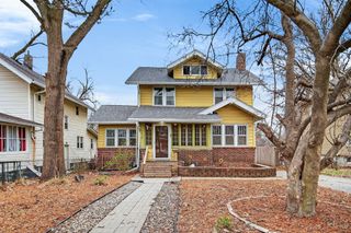 1518 E 9th Street, Des Moines, IA 50316