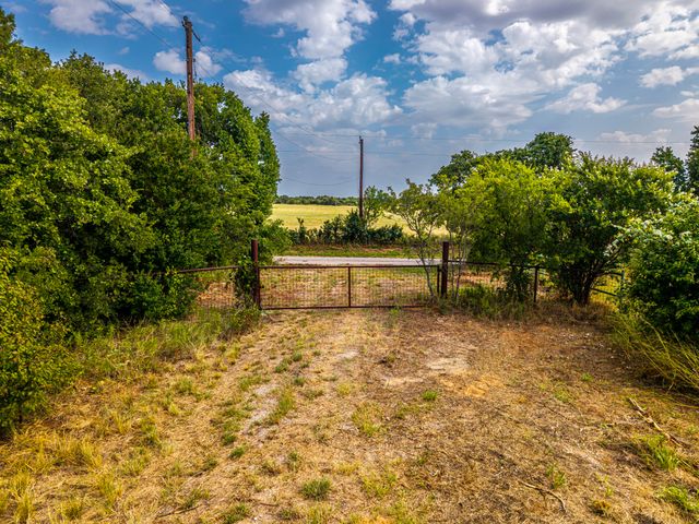 1475 County Road 3838, Bridgeport, TX 76426