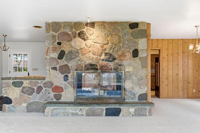 18635 Benington DRIVE, Brookfield, WI 53045