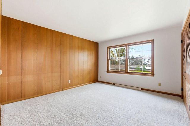 18635 Benington DRIVE, Brookfield, WI 53045