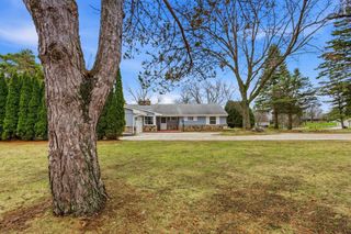 18635 Benington DRIVE, Brookfield, WI 53045