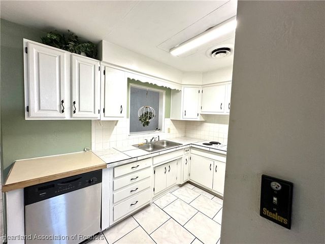 2110 Cleveland Road, Sebring, FL 33870